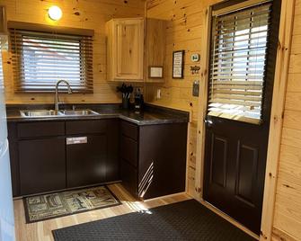 Historic 'river Cabin' On The 'holy Waters' Of The Ausable With Ac - Grayling