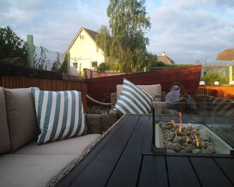 Boutique Coastal Cottage on the Wild Atlantic Way - Galway - Balcony