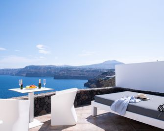 Avant Garde Suites - Akrotiri - Balcony
