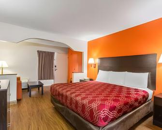 Econo Lodge - McDonough - Ložnice