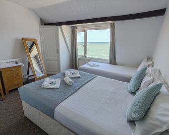 Cardigan Bay Guest House - Aberystwyth