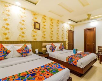 Hotel Le Golden - Amritsar - Bedroom