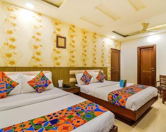 Hotel Le Golden - אמריצר - חדר שינה