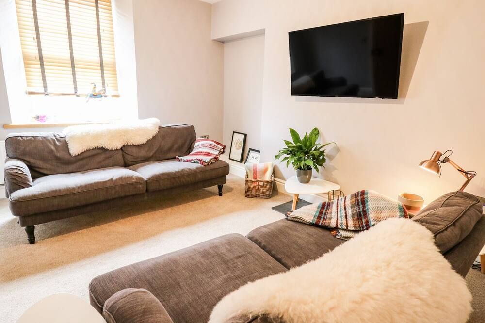 Water Street - Aberaeron - Living room
