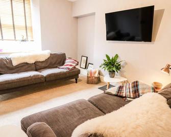 Water Street - Aberaeron - Living room