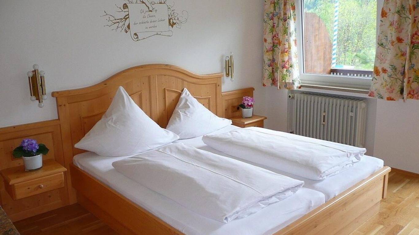Zur Schönen Aussicht Hotel garni
