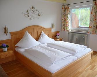 Zur Schönen Aussicht Hotel garni - גרמיש-פרטנקירכן - חדר שינה