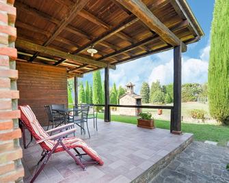 Tranquil Stay in Montepulciano - Acquaviva