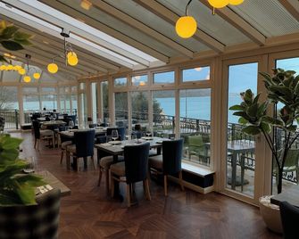 Nomi Rooms & Restaurant - Bangor - Restaurace