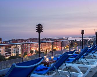 Hotel Aston La Scala - Nice - Balcony