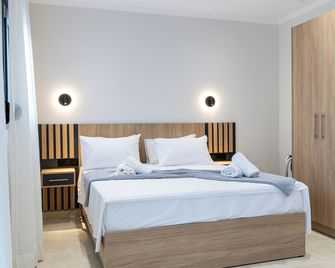 Rafkon Luxury Apartments - Myrina - Myrina - Bedroom