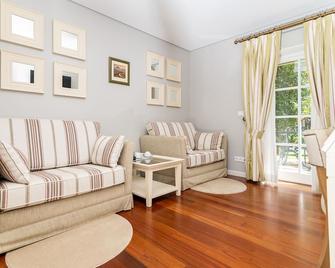 Rinoterra Minho - Caminha - Huiskamer