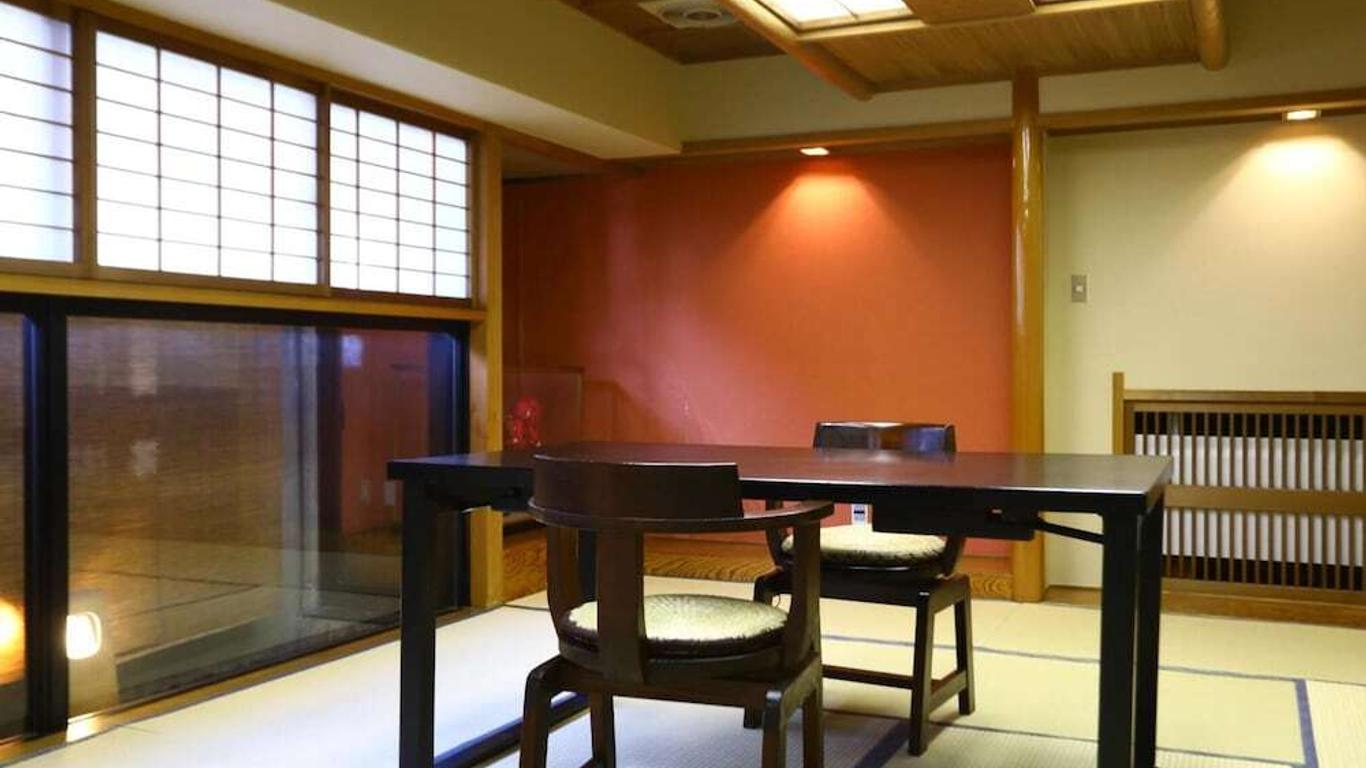 常盤屋旅館