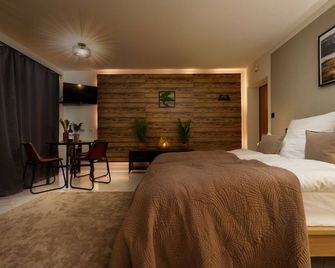 Helles, Chalet-Stil Apartment mit Allalinblick - Saas-Fee - Bedroom