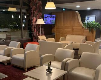 Hostellerie Saint-Vincent - Nuits-Saint-Georges - Lobby