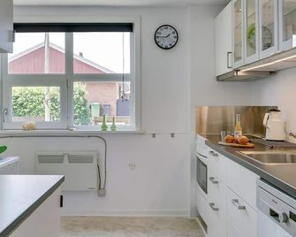 Holiday Home Øthi by Interhome - Ribe - Bucătărie