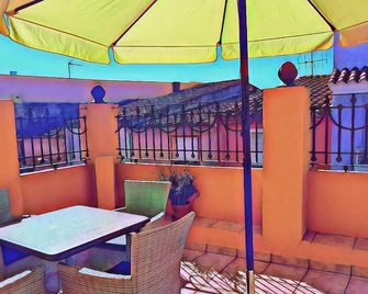 Hotel Rural Via Natura - Cabanes - Balcón