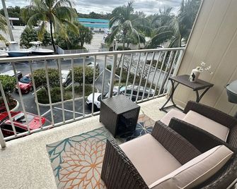 Newly Updated Studio Apartment, Summer Sea 303 - Tavernier - Balkón
