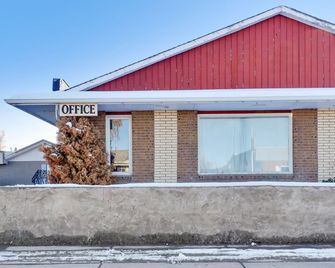 Hotel Bethel - Fort Macleod, Ab - Fort Macleod - Gebäude