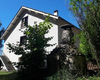 Location de vacances à Gourdon en Bouriane (46) - Gourdon - Bâtiment