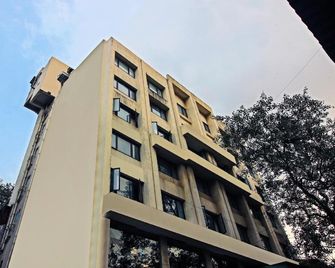 The Legend Hotel- Santacruz Near Mumbai International Airport - מומבאי - בניין