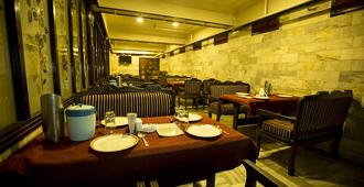 Hotel Deep Avadh - Lucknow - Restaurante