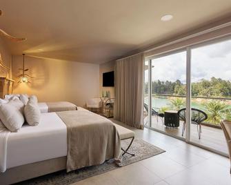 Tau House - Guatapé - Bedroom