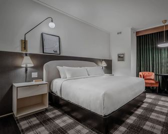 Hotel Longmont - Longmont
