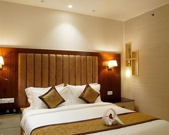 Hotel Sakura Gold - Gurugram - Soveværelse