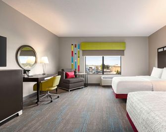 Hampton Inn & Suites York - York - Habitación