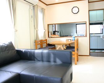 Lake Yamanaka Resort House II - Yamanakako - Chambre
