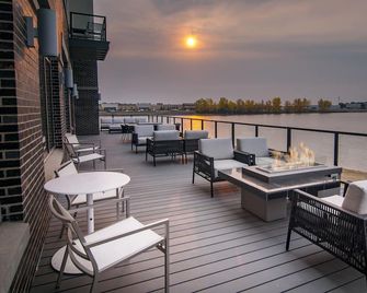 Hyatt Place Sioux Falls South - Sioux Falls - Balcony