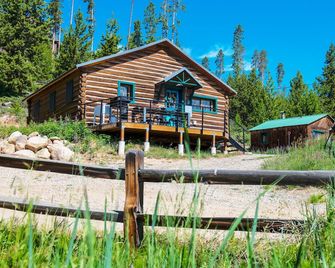 Family Vacation In Sapphire Sage At Wild Acre Cabins - Grand Lake - Building