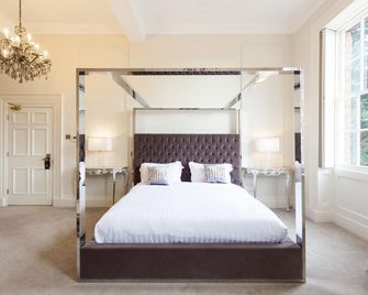 Winstanley House - לסטר - חדר שינה