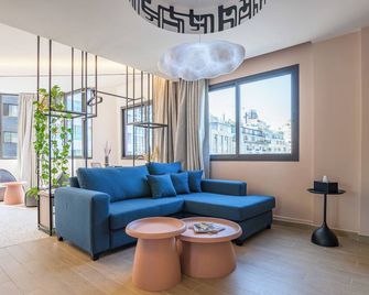 Anoor Studios & Apartments in Gemmayze - Beirut
