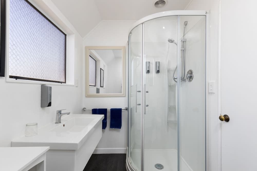 Kings Gate Motel - Nelson - Badkamer