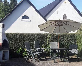 Fuglsanggaard. Private annex in nature. - Præstø - Patio