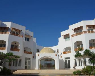 فندق بلو فيجين دايفينغ - مرسى علم - مبنى