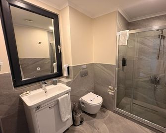 Valent Otel Business - Akçay