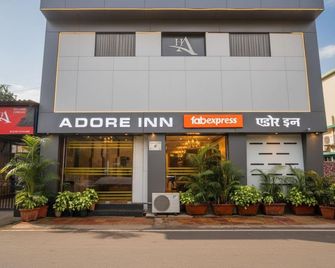 Fabhotel Adore Inn - Mumbai - Gebäude