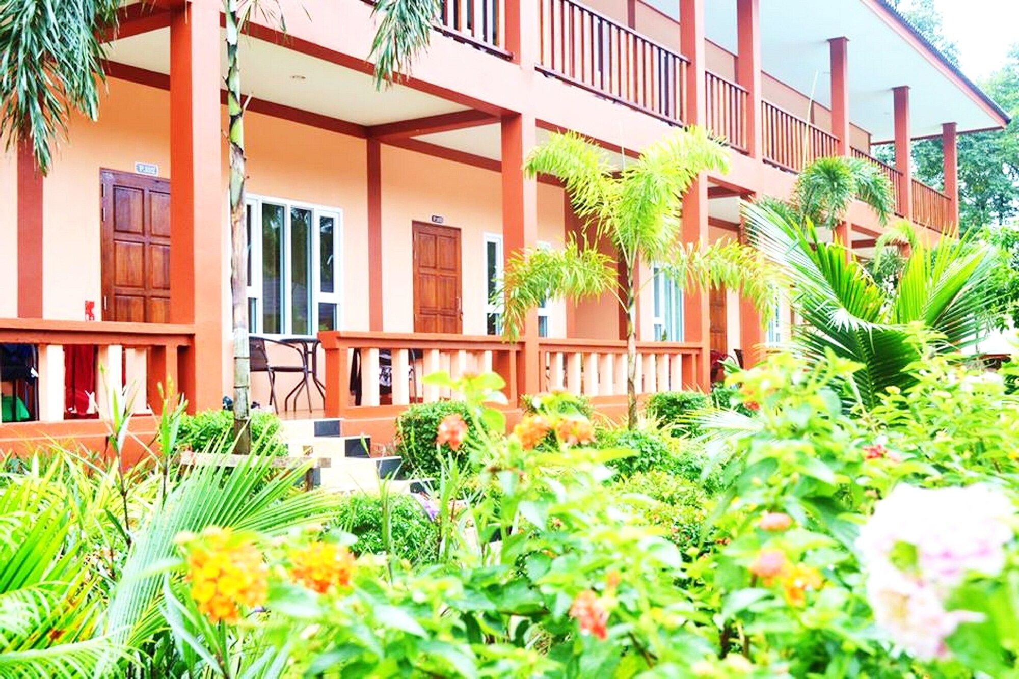 Peaceful Resort , Long Beach - Koh Lanta - Ko Lanta
