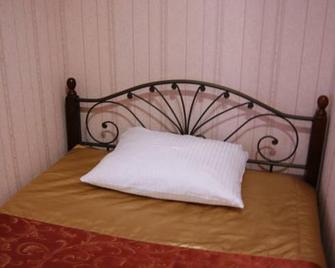 Guest House Knots Landing - Penza - Bedroom