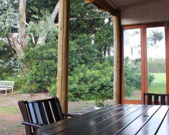 Chapman Hill Studio self contained accommodation - Busselton - Patio