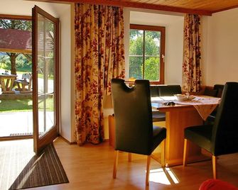 Vacation apartment on the first floor of the farm - relaxation near Lake Millstatt - Döbriach - Salle à manger