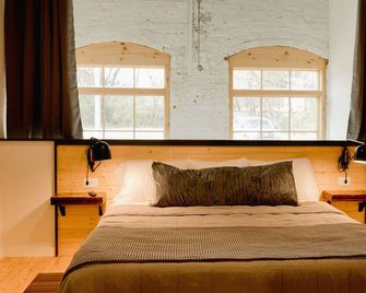 Loom Room Retreat - Dalton - Schlafzimmer