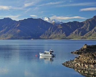 The Camp - Lake Hawea - Wanaka