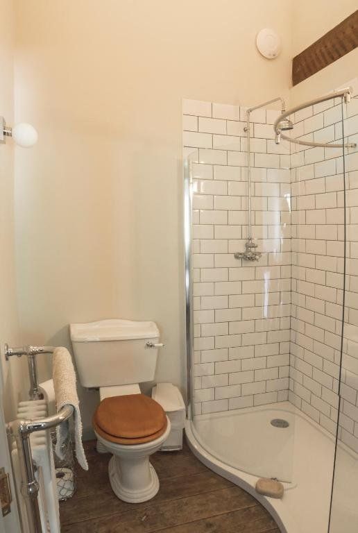 Tailor Room 3 - Lincoln - Badrum