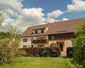 Ferienwohnung Reiperts - Ferienwohnung Wölfel - Gößweinstein - Gebäude