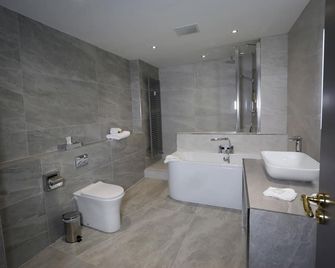 Seagoe Hotel - Craigavon - Badkamer