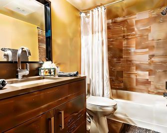 Boulevard Stays Prime Spot Cozy Bed Pool Free Parking - Austin